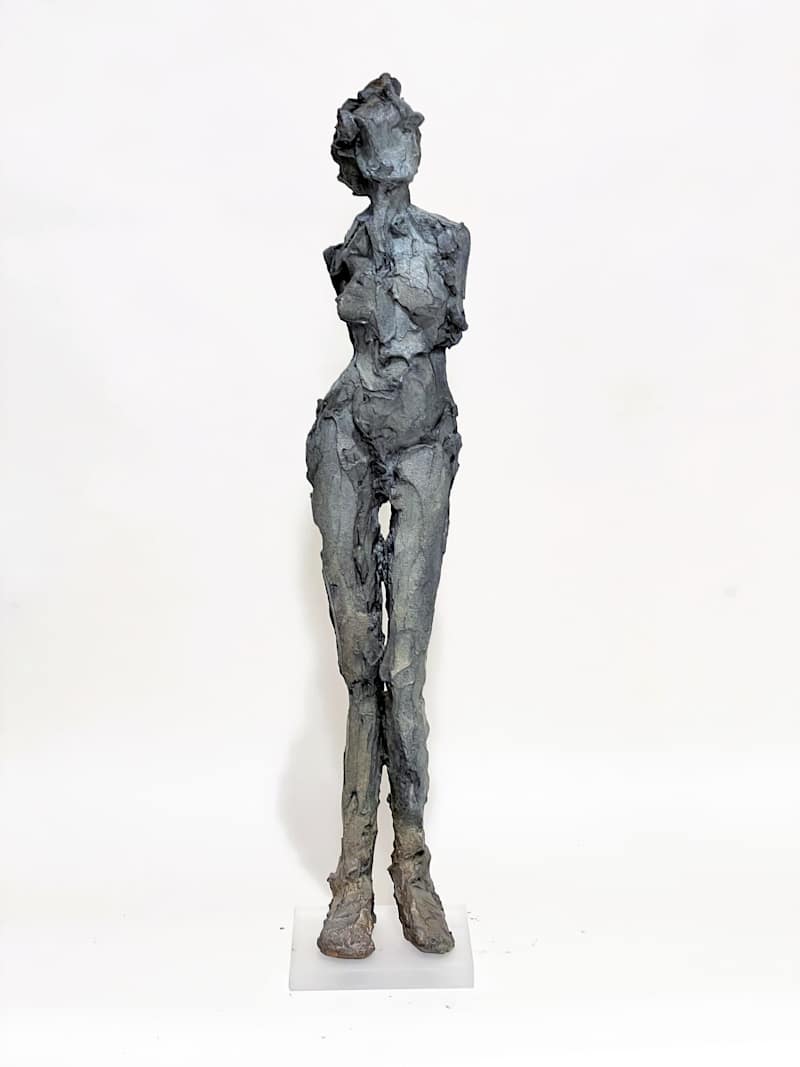 Sassy Dana 1/8 by Eric Saint Georges
