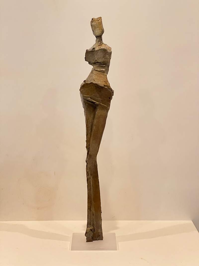 Hola 2/8 by Eric Saint Georges