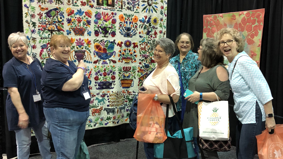 Choose to Bloom Exhibited at Chicago Quilt Festival