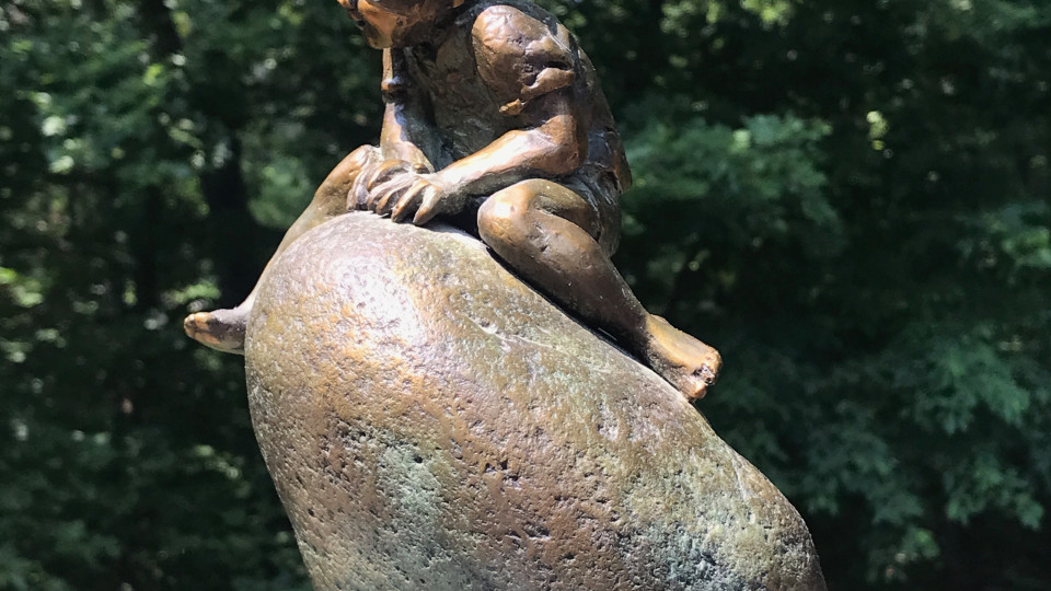 Honored at Featured Artist for 2/22  for Bella Bissta the month of February