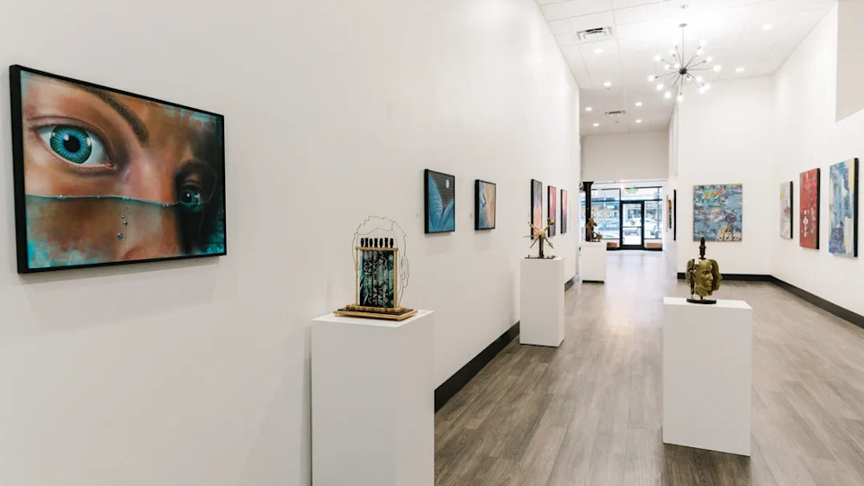 Salem On The Edge Fine Art Gallery: Featured Artist January 2025