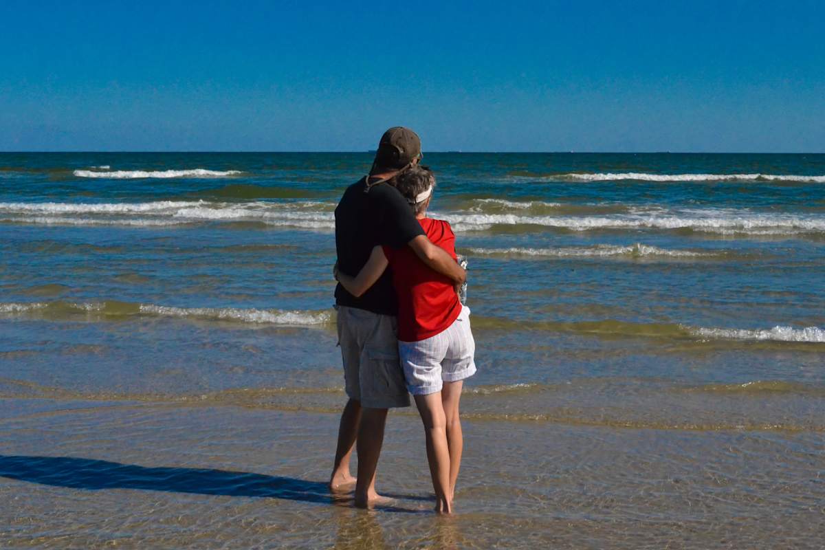 Loving the Beach by Jennifer Fagen, Image 1.