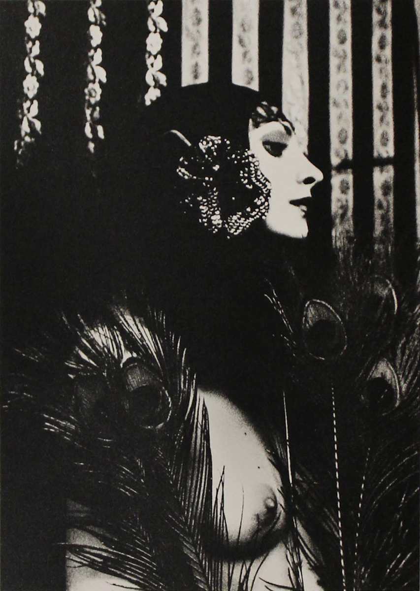 Femme à la plume de paon by Irina Ionesco, Image 1.