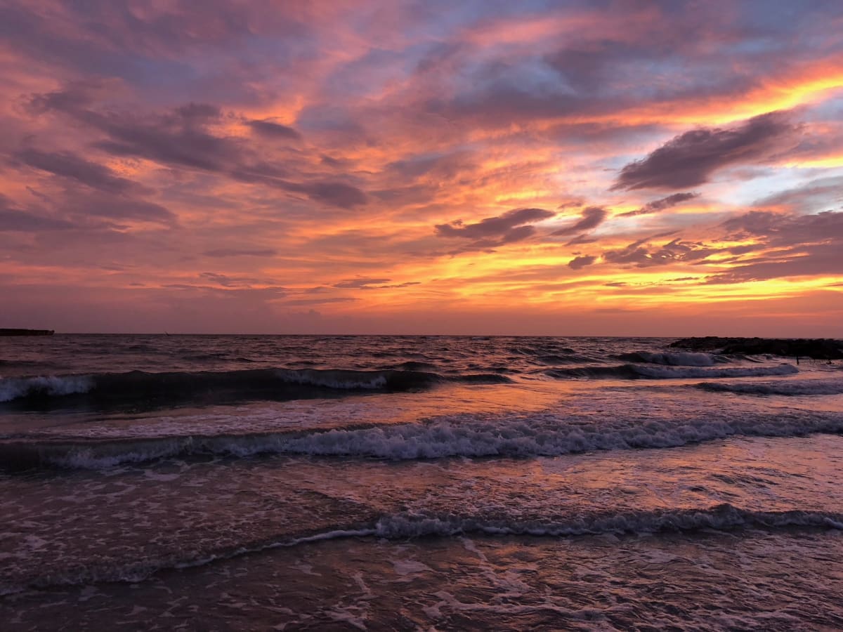 Florida Beach Sunset by Lee Ann Harrison, Image 1.
