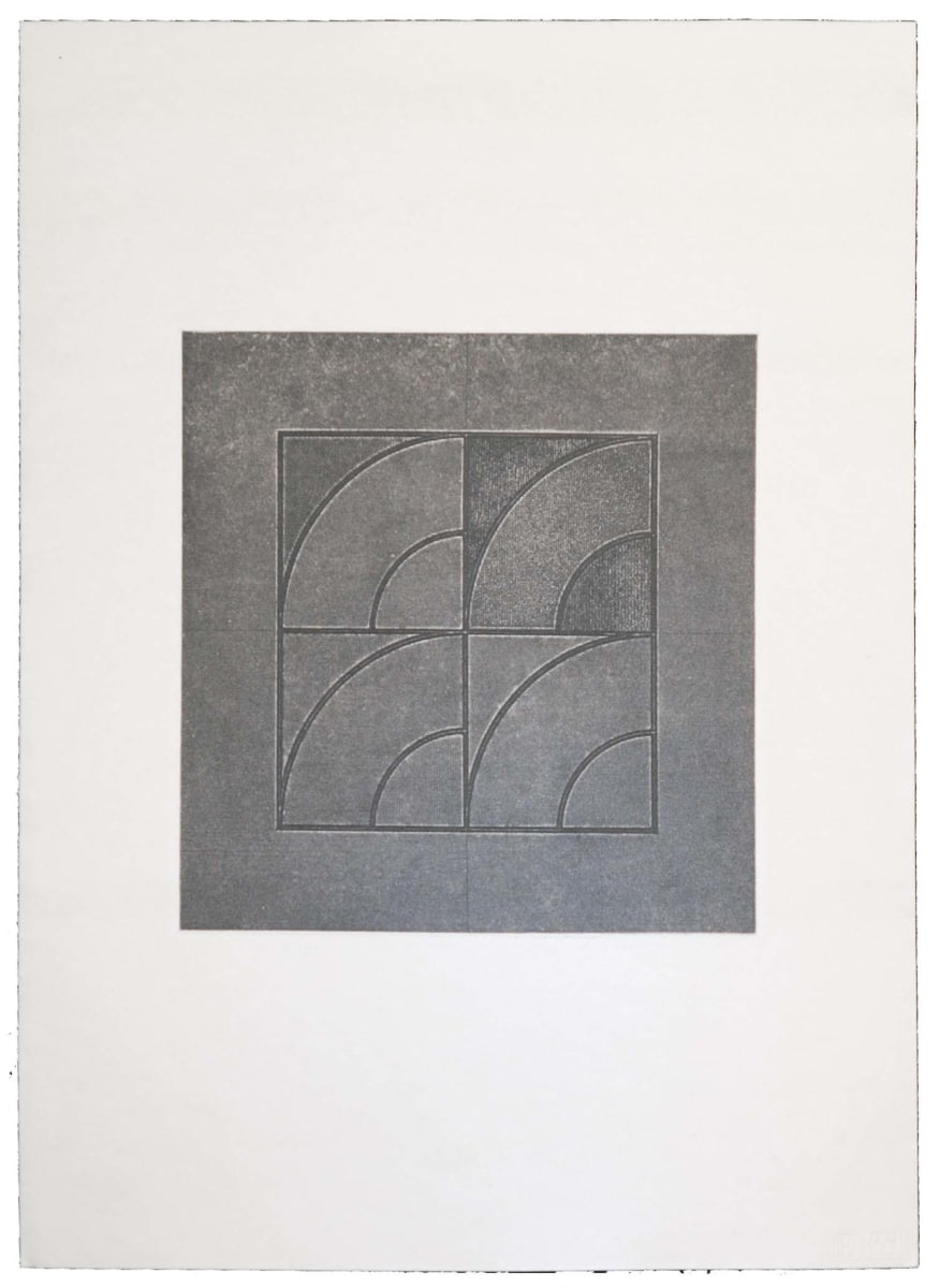 Black Quartered Arc by Gordon House, Image 1.