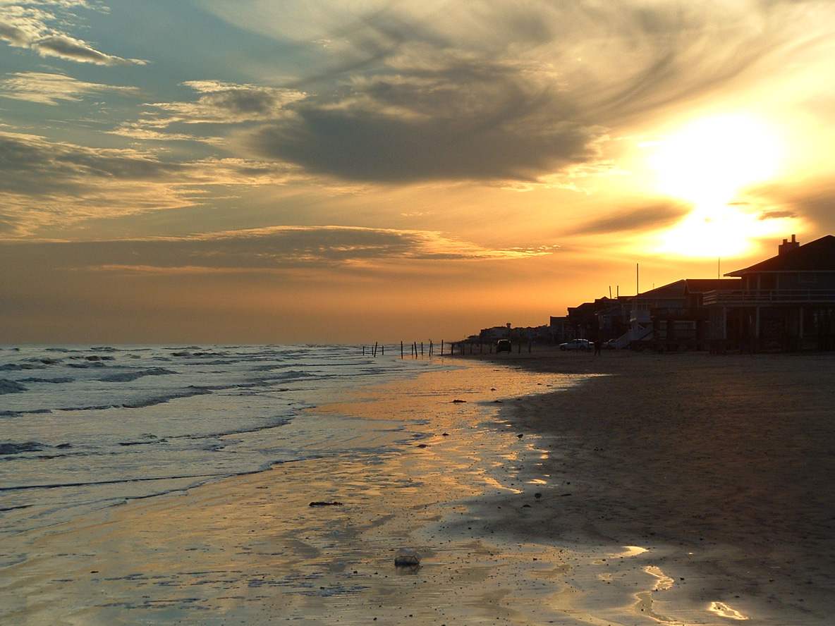 Into a Glorious Sunset by Mike Doler, Image 1.