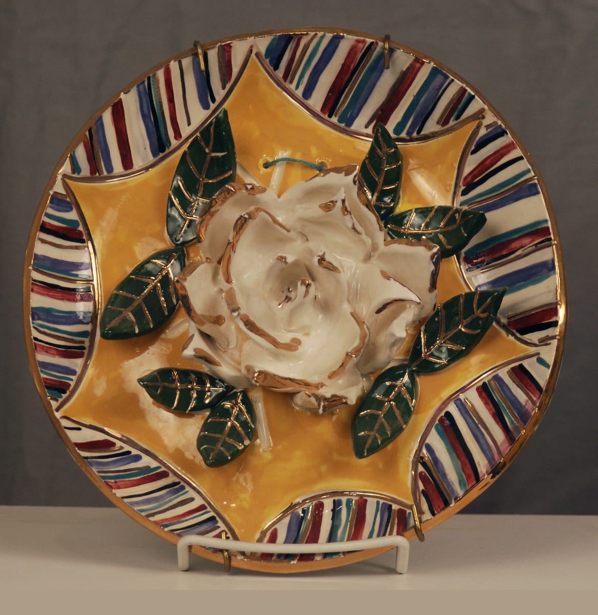 (white flower on yellow center) by Janet Hoelzel 