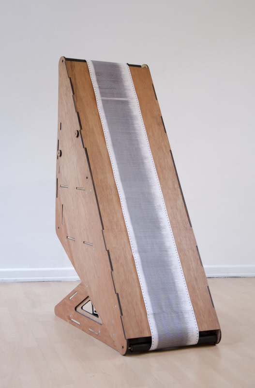 Máquina para un Olvido Presente. by Jorge Luis Vaca Forero 