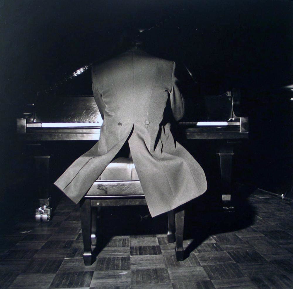 Piano Player from Behind, Washington, DC, Social Context by Larry Fink, Image 1.