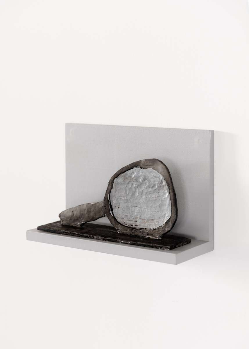 mirror by Duncan Hewitt 