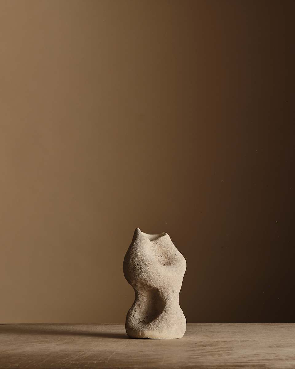 Vessel 24 by Mohamed Ouedraogo 