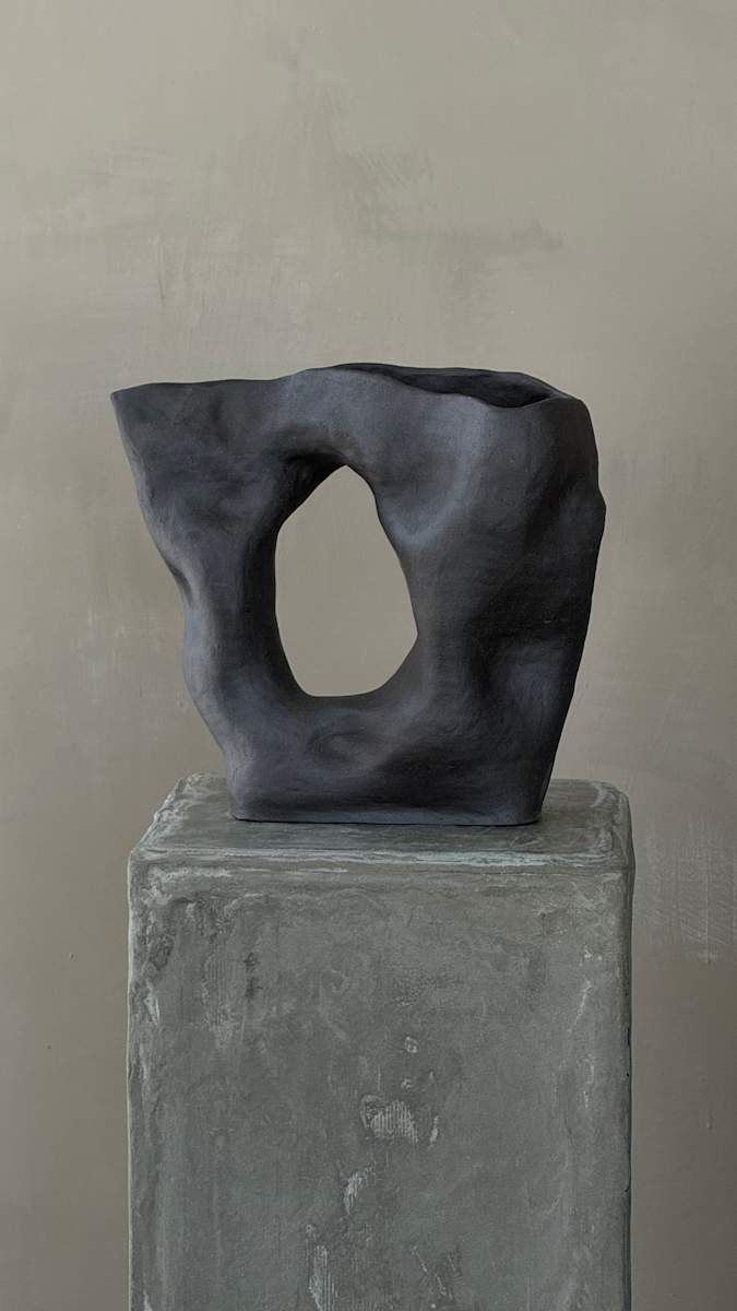 Vessel 4 by Mohamed Ouedraogo, Image 1.
