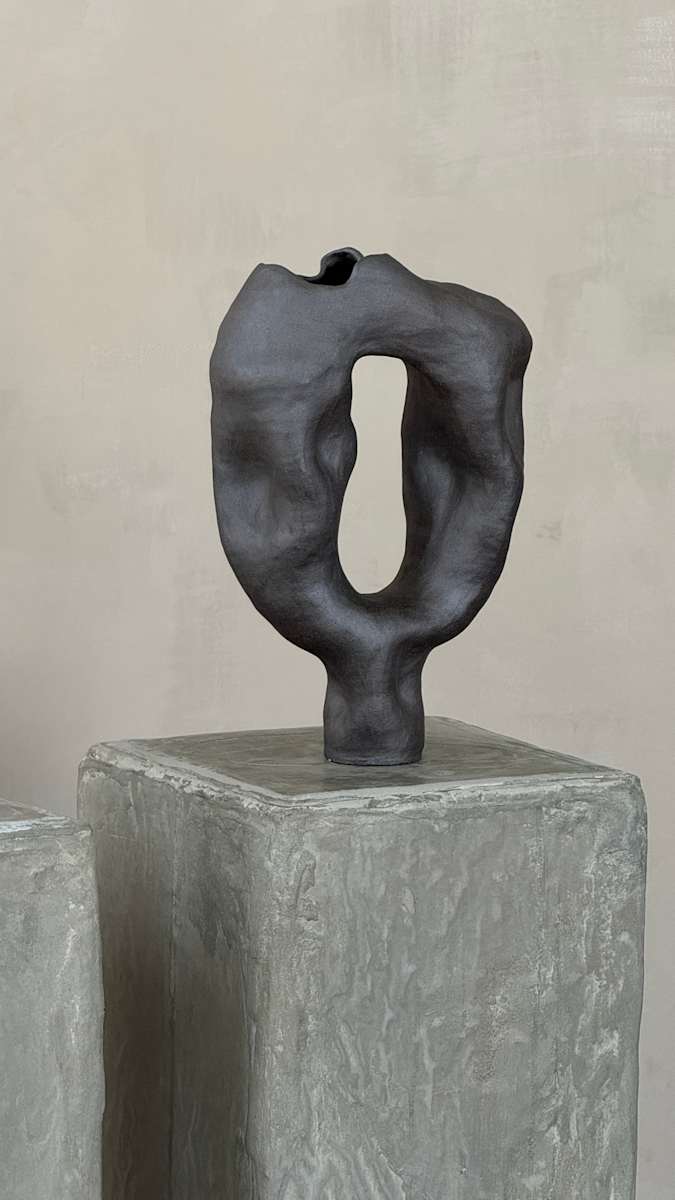 Vessel 6 by Mohamed Ouedraogo, Image 1.