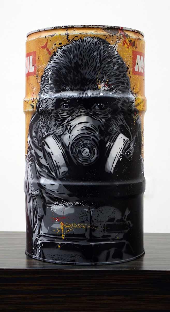 Gorilla Barrel by Valérian Lenud, Image 1.