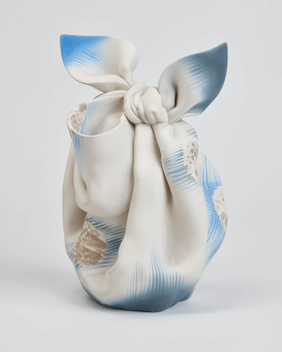 Furoshiki Teapot by Masako Miyata  Image: Photo credit: Alexis Oltmer