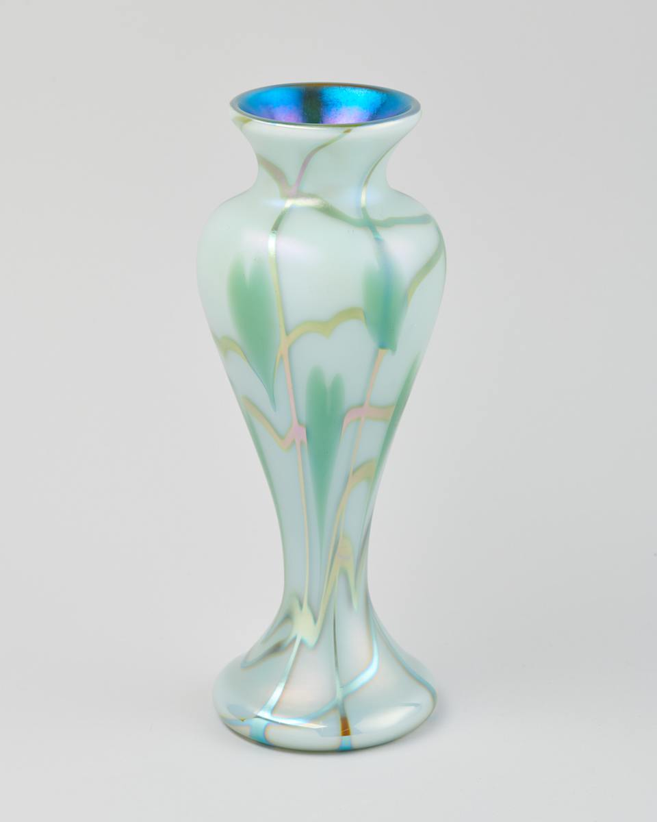 Green and White Vase by Donald Carlson  Image: Photo credit: Alexis Oltmer