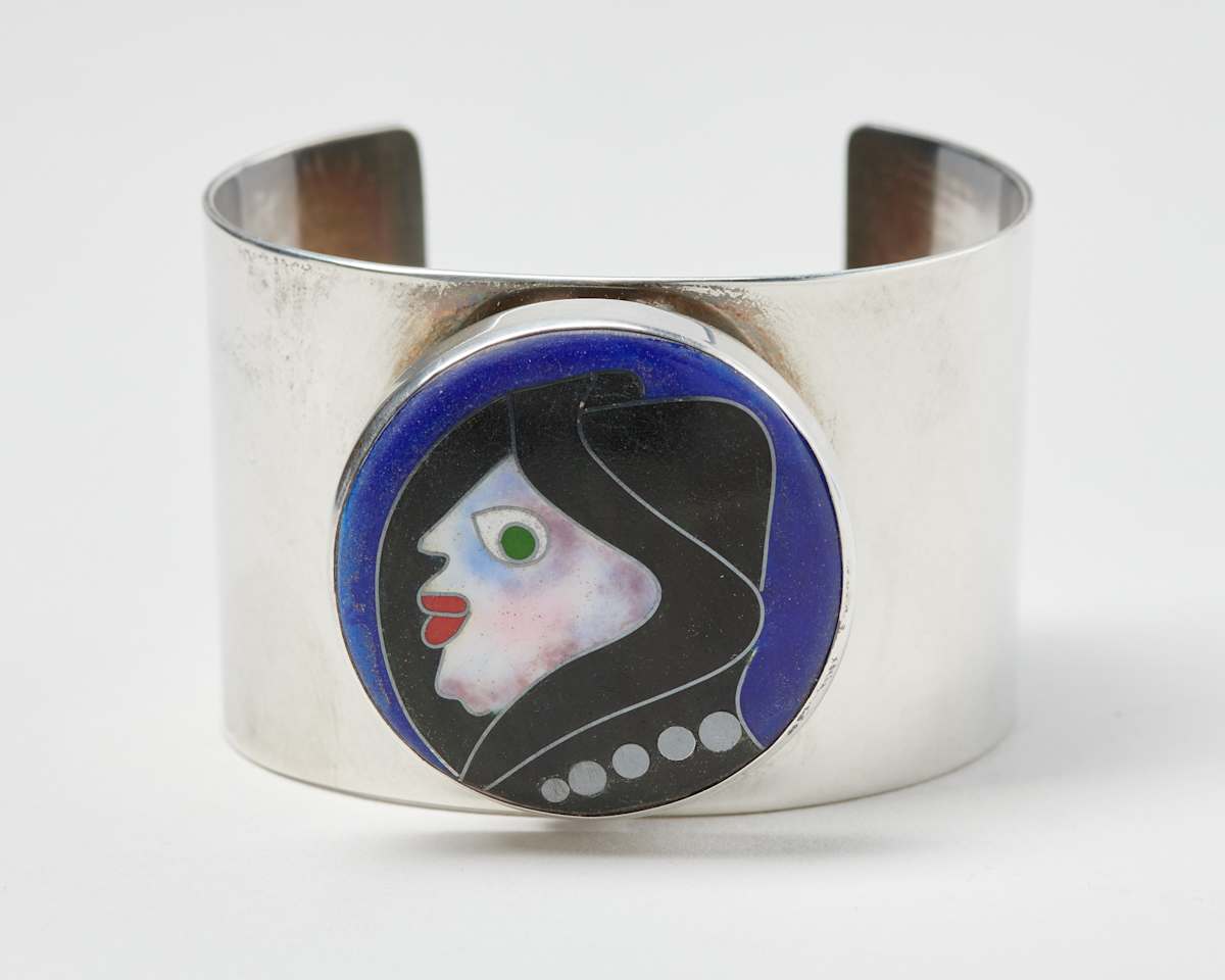 Cloisonne Bracelet by Valerie Dubac  Image: Photo credit: Alexis Oltmer