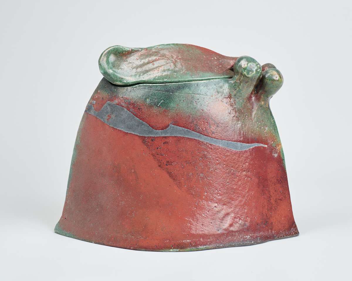 Container with Hinged Lid by Nancy Jurs  Image: Photo credit: Alexis Oltmer