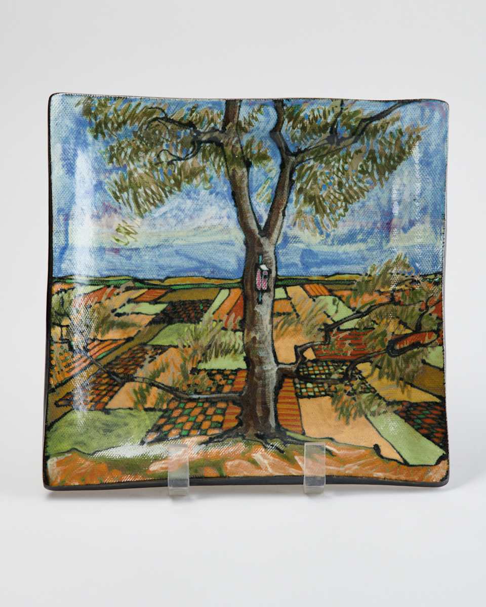 Tray by Mary Vaughn  Image: Photo credit: Alexis Oltmer