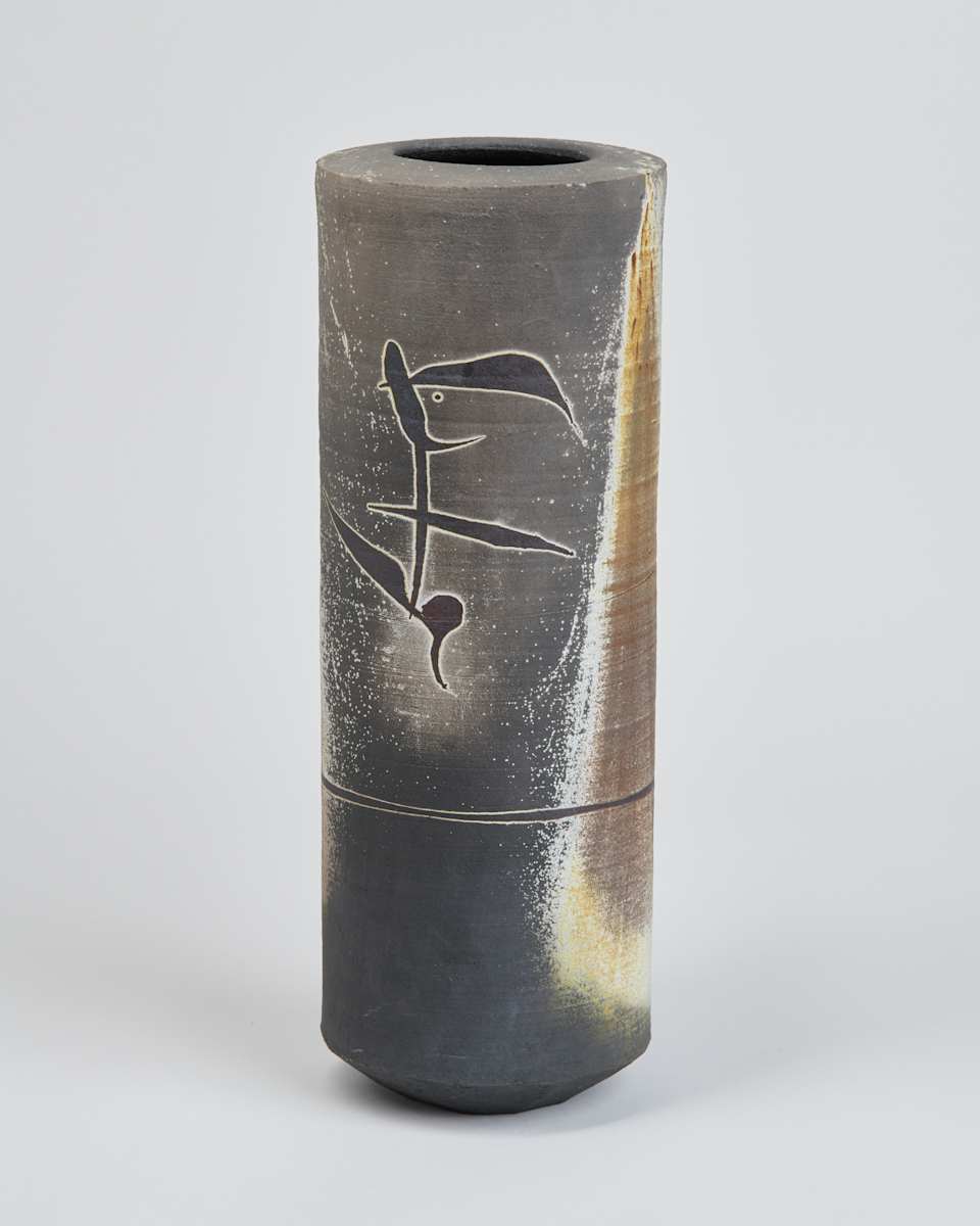 Cylindrical Vase by Curtis Scott  Image: Photo credit: Alexis Oltmer