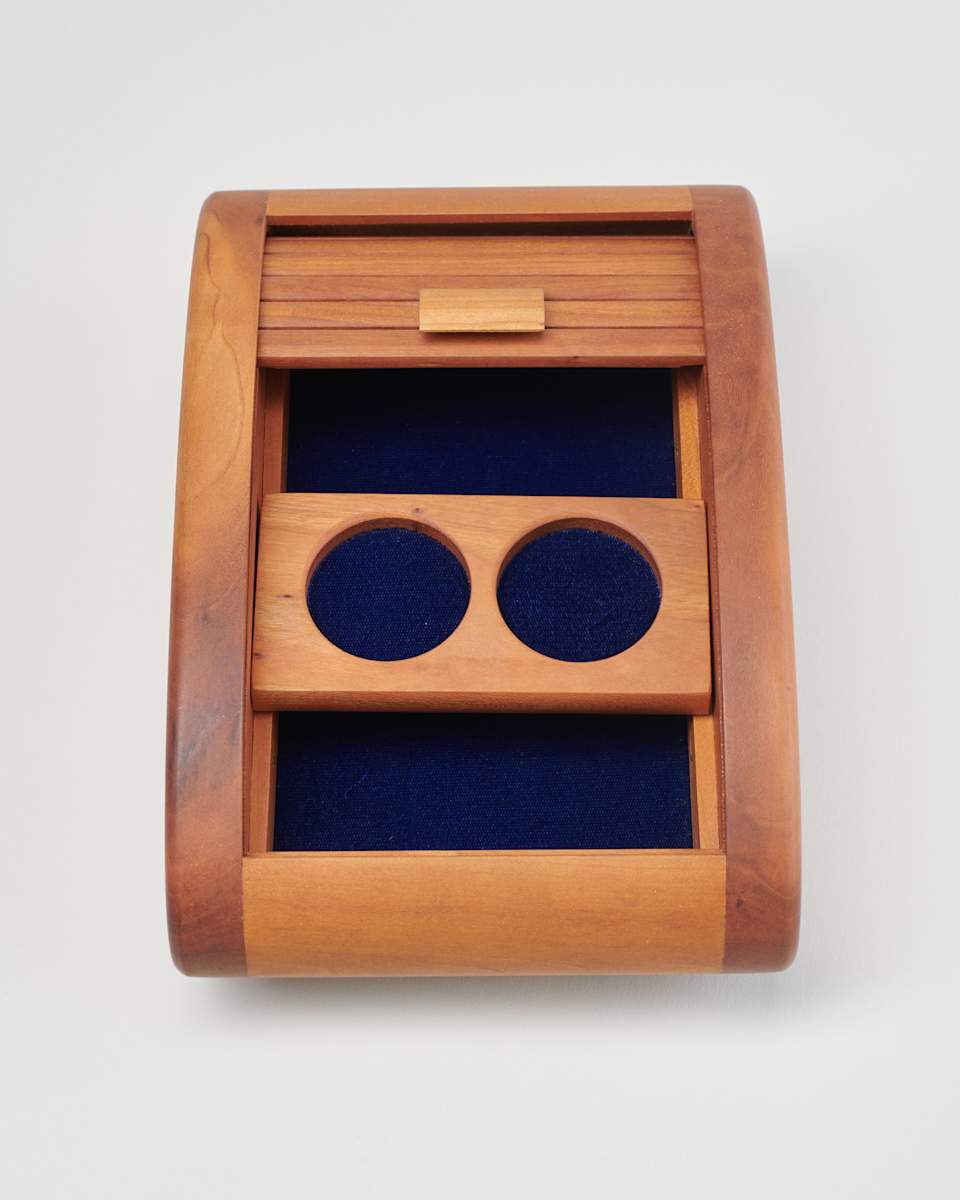 Small Cherry Oval Tambour Box by Bruce Erdman  Image: Photo credit: Alexis Oltmer