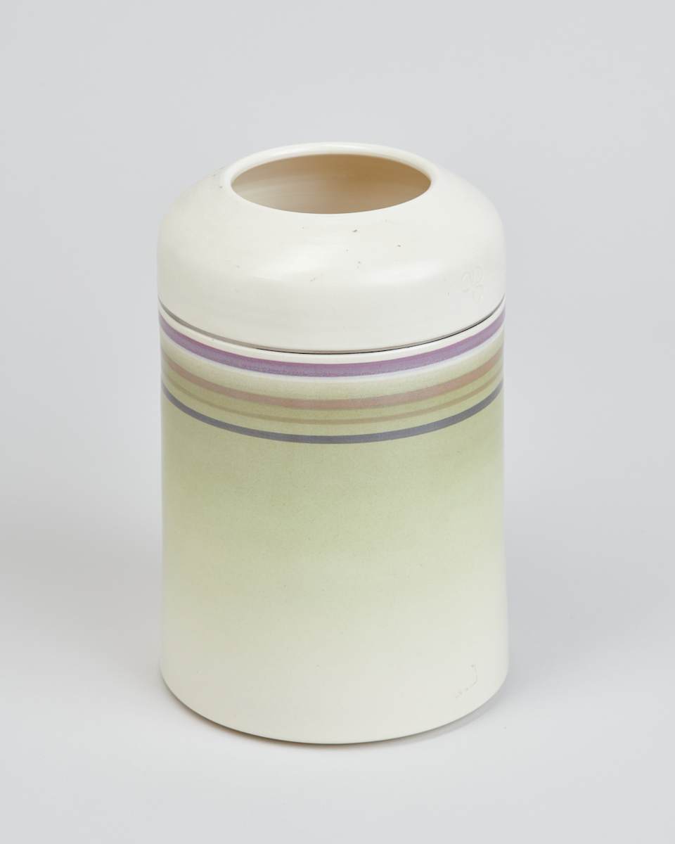 Vase by Marvin Bjurlin  Image: Photo credit: Alexis Oltmer