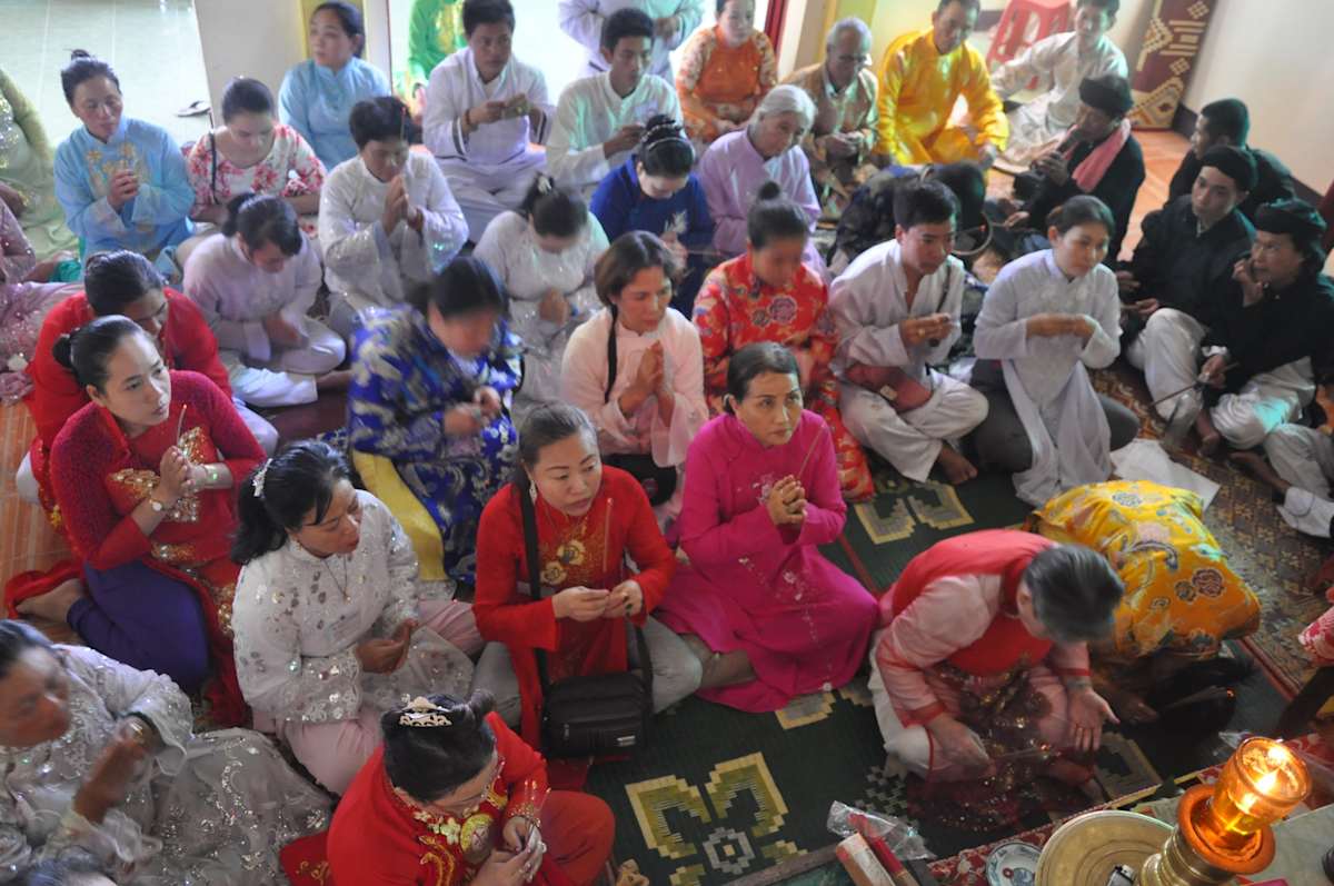 Honoring the Mother by Ngoc-Tran Vu 