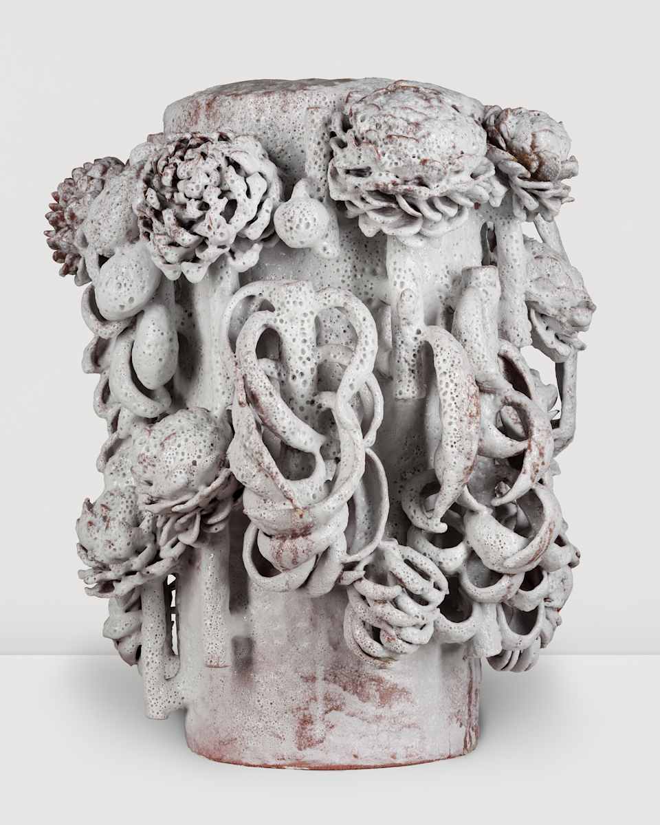 Clippings Vase, Ice White Texture by David Hicks 