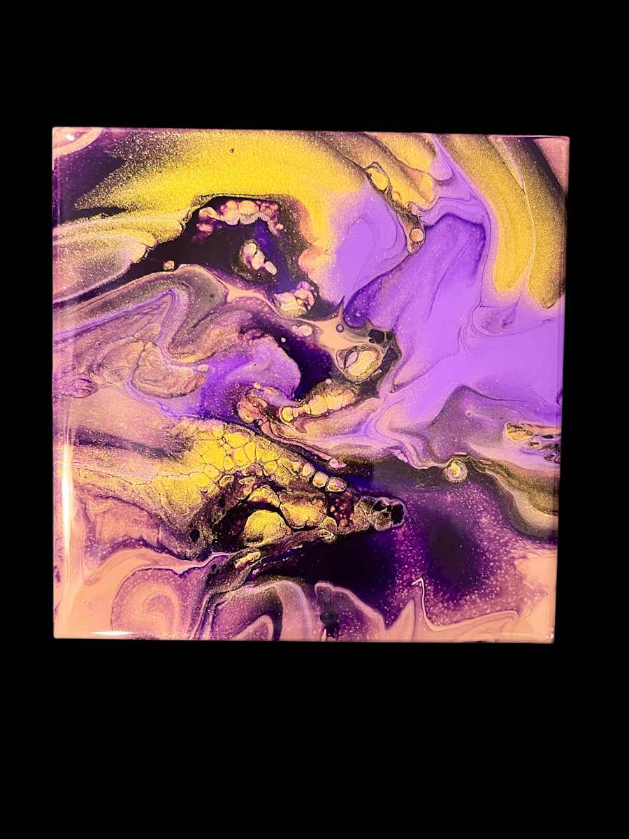 Square trivet by Janyce Jones 