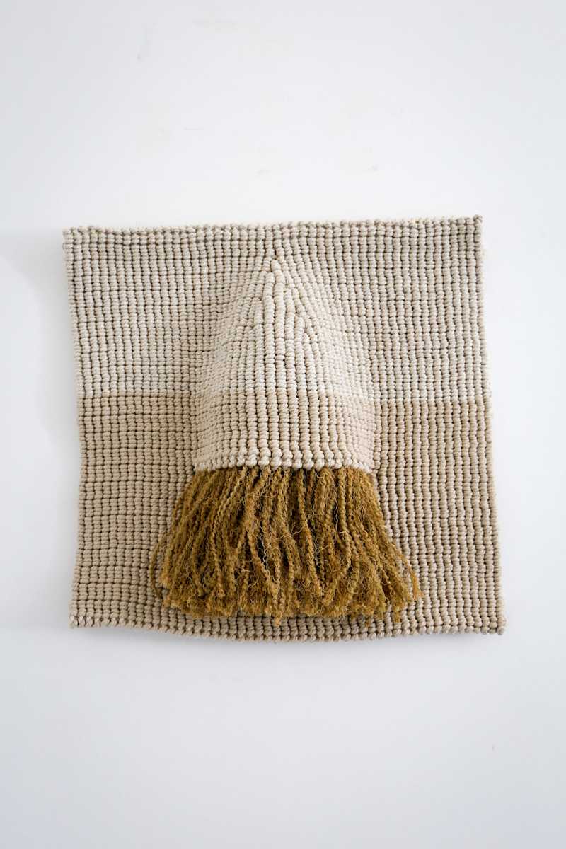 Cuchicheo by Jessica Ozlo, Image 1.