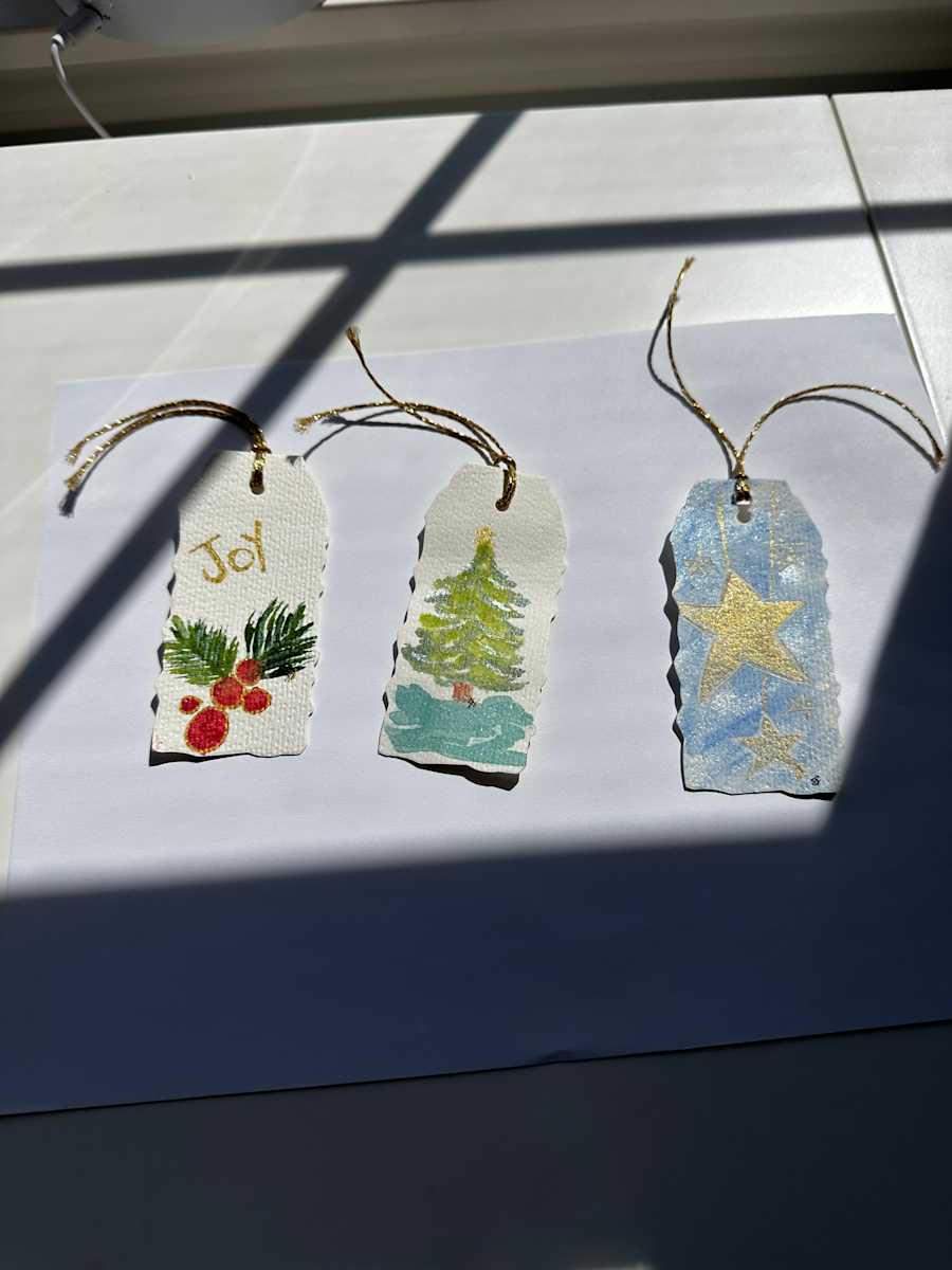 Deckled Tag Joy by Susi Schuele, Image 1.