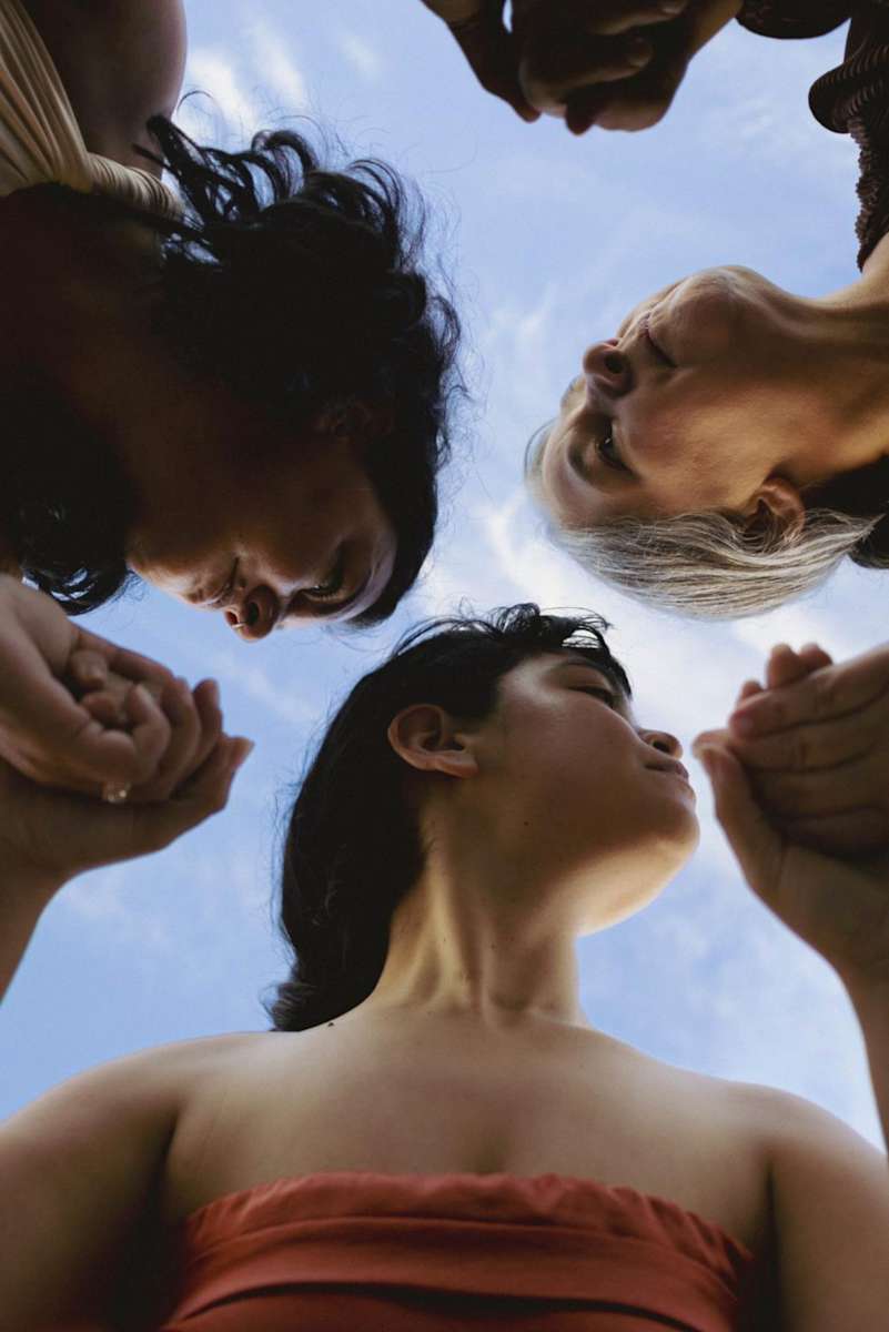 xadɁakbadax̌ (women) by Ashley Frantz 