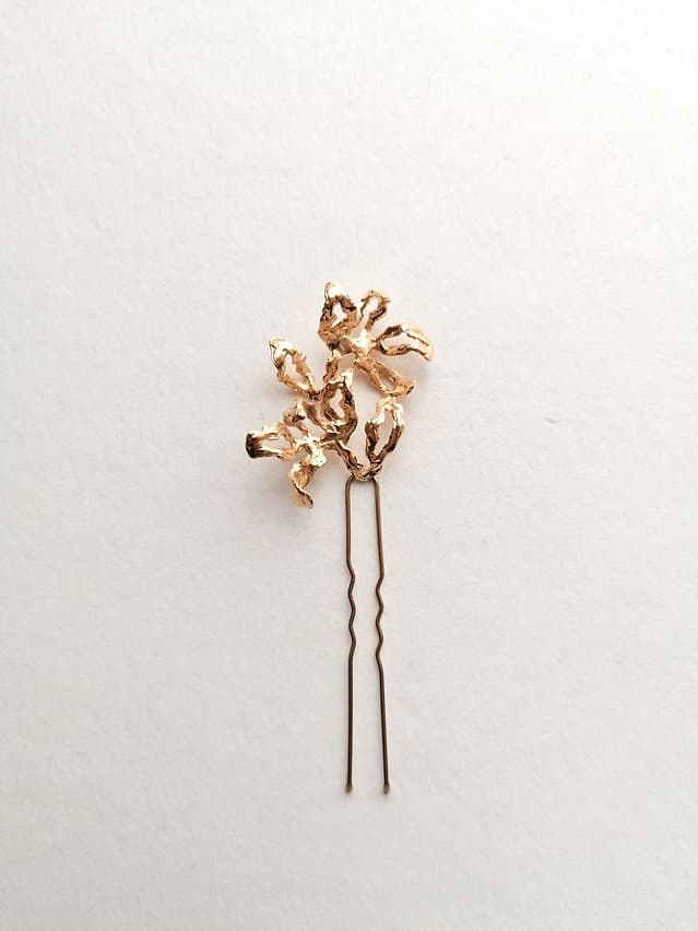 BAGATELLE hair pin by Rita GOBIN  Image: BAGATELLE hair pin