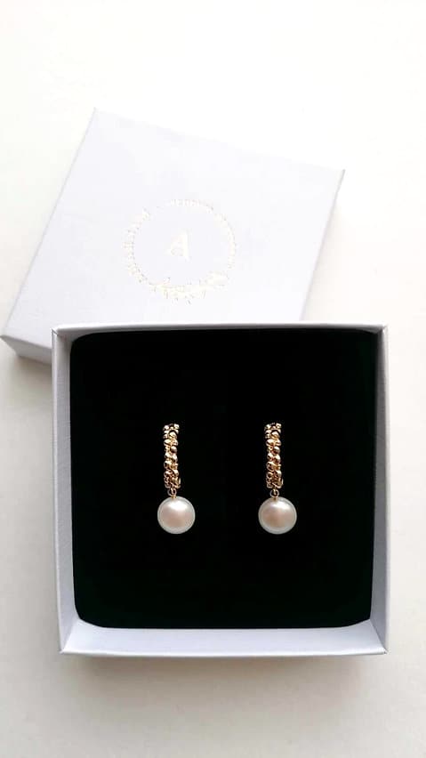 GRAIN Hoop earrings by Rita GOBIN  Image: GRAIN Hoop earrings