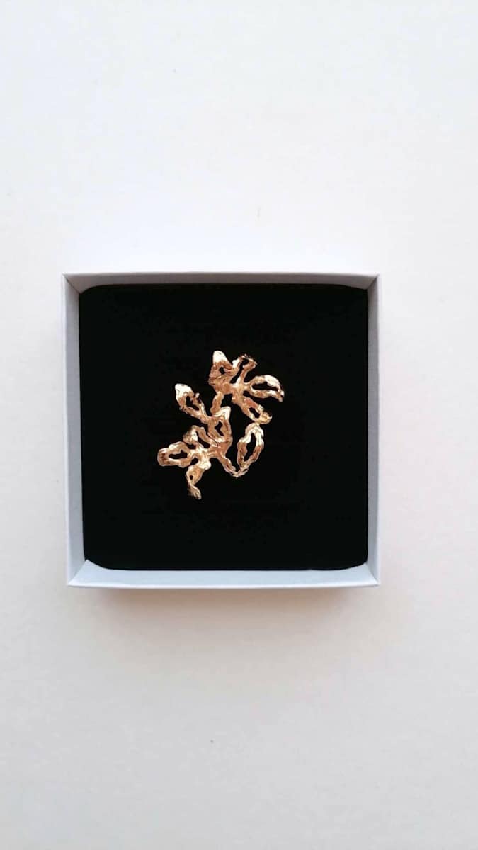 BAGATELLE FLOWER BROOCH by Rita GOBIN  Image: BAGATELLE FLOWER BROOCH