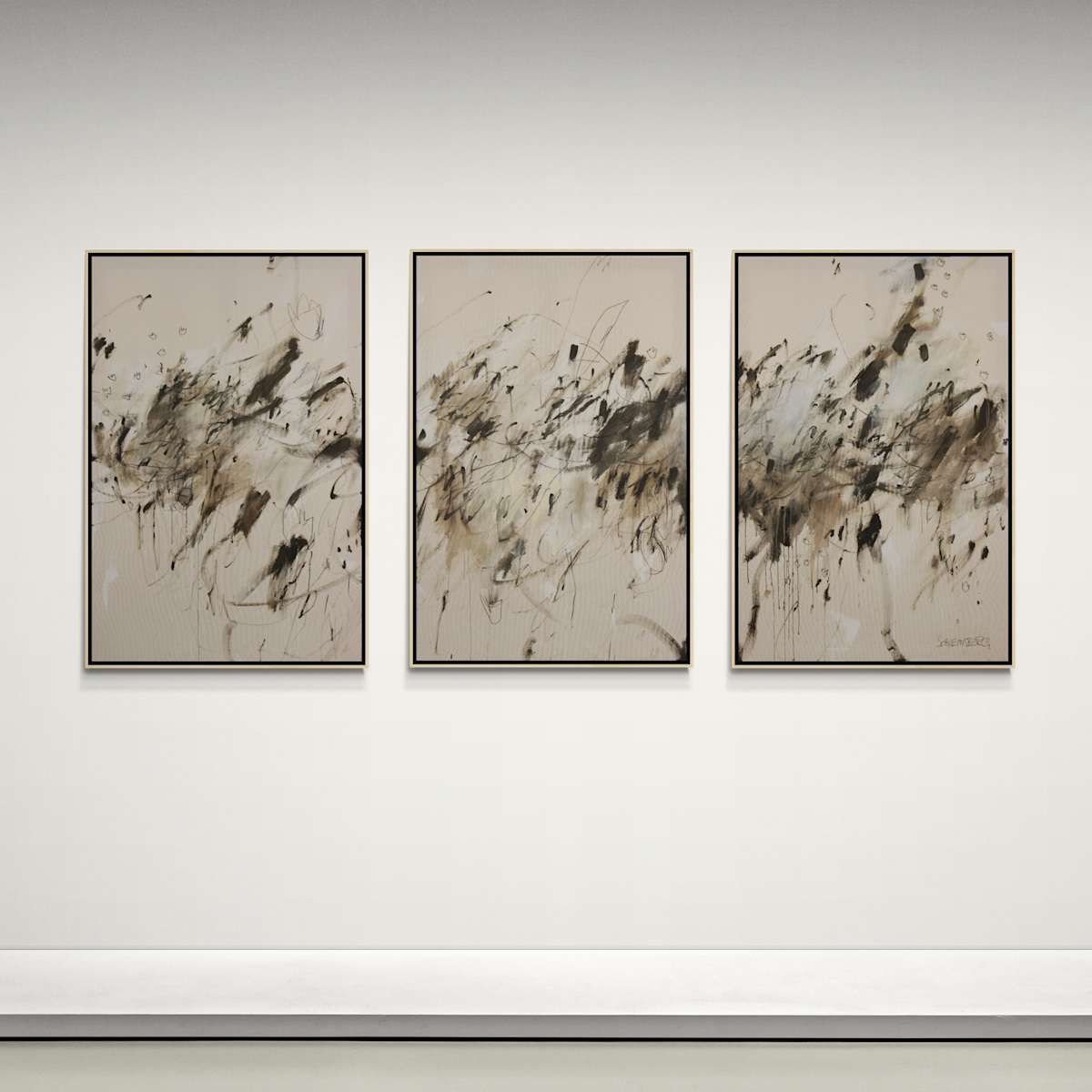 I FEEL LIKE DANCING IV by Daniela Schweinsberg  Image: Installation view