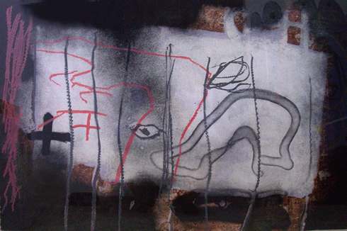 Ratllat by Antoni Tàpies 