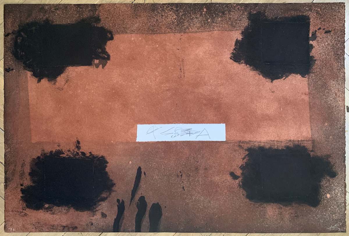 Tissu Collé by Antoni Tàpies 