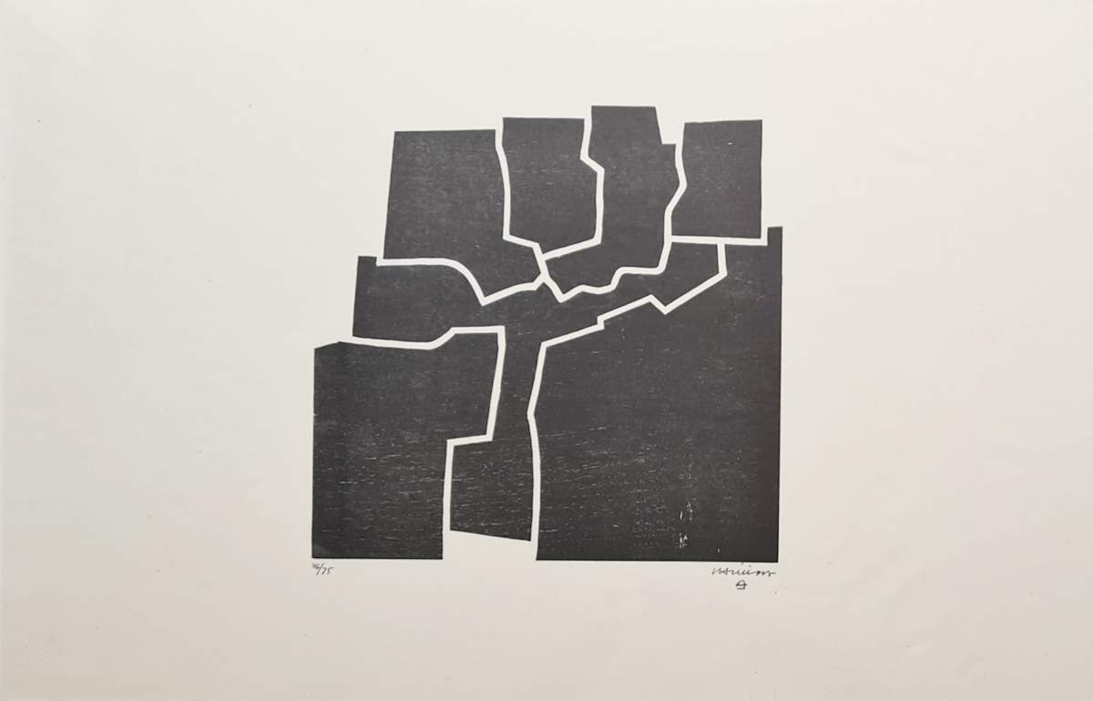 Beltza V by Eduardo Chillida 