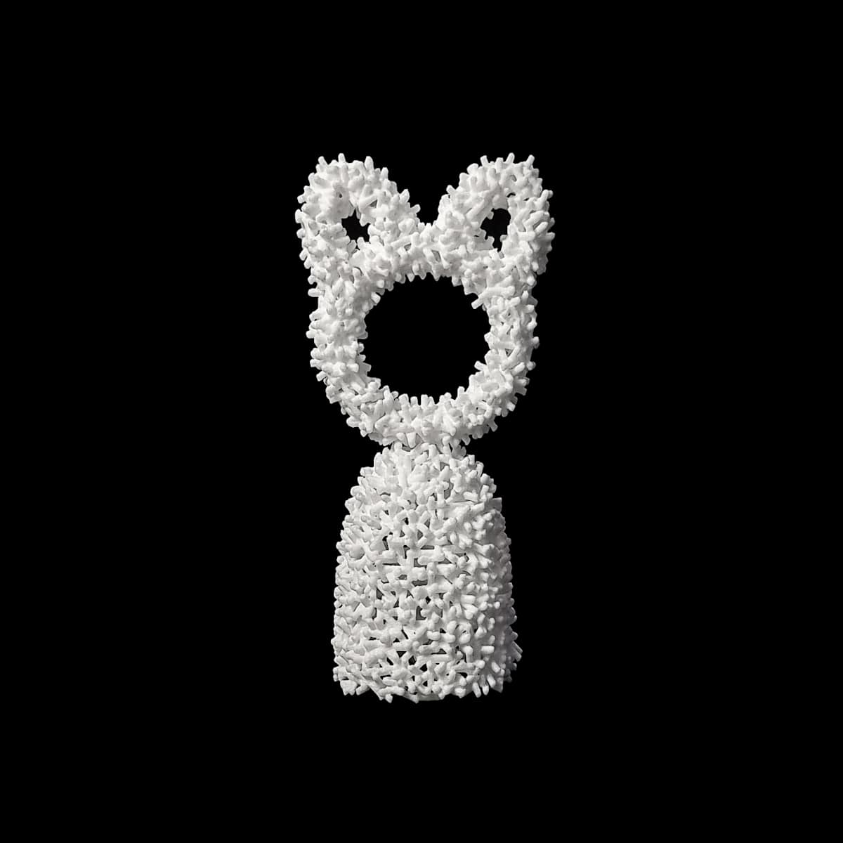 Finger puppet ring V by Hesti Wade, Image 2.