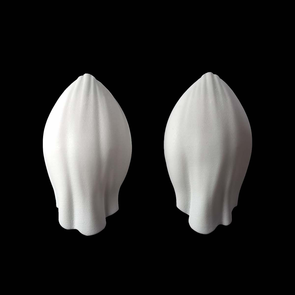 Huggie drapes by Hesti Wade 