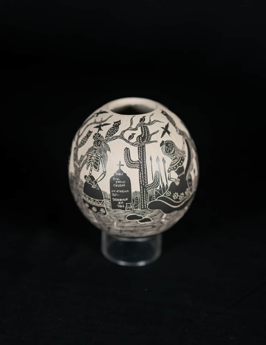 Graveyard Pot by Diana Loya  Image: Front facing capture