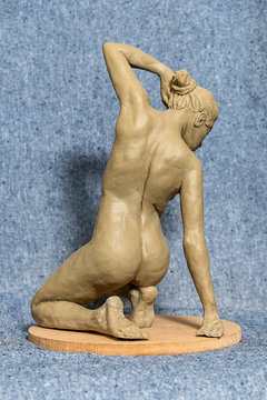 Turning Into Oneself by Milo Vissari  Image: Turning into oneself back view 