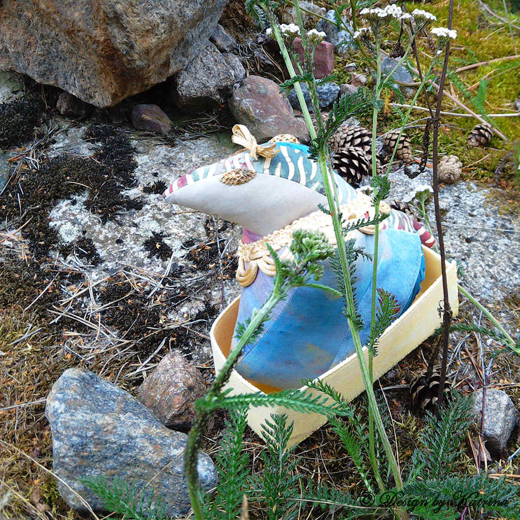 Fantasia by Katrina Sjoberg  Image: Fantasia on the Rocks