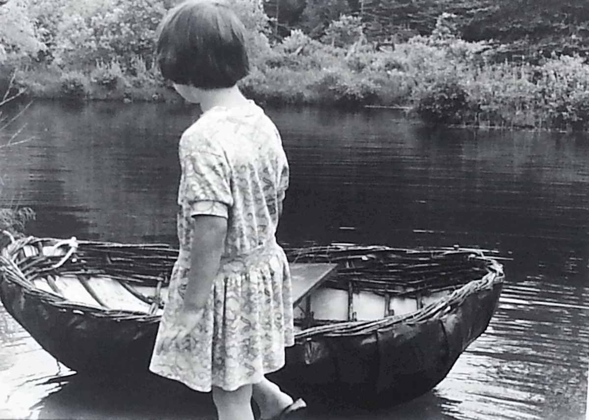 Stanley Joseph's coracle by Patricia Buck, Image 1.