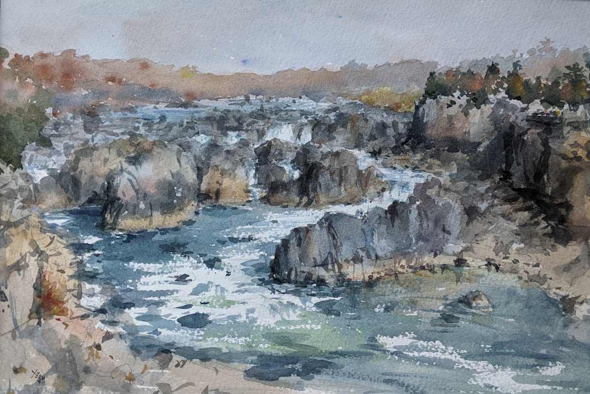 Dry season at Great Falls by Vicky Zhou 