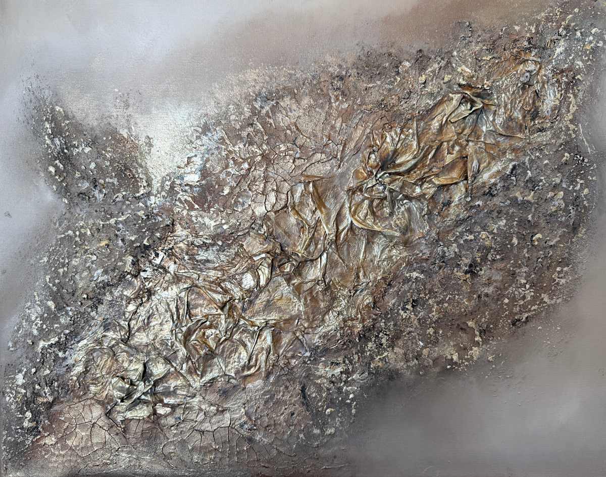 Metamorphosis by Tati Campelo 