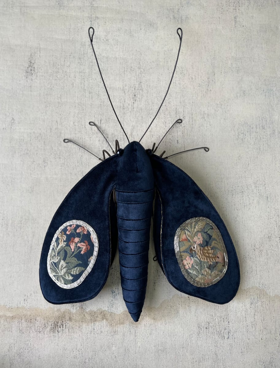 Hortus Conclusus IV by Larysa Bernhardt 