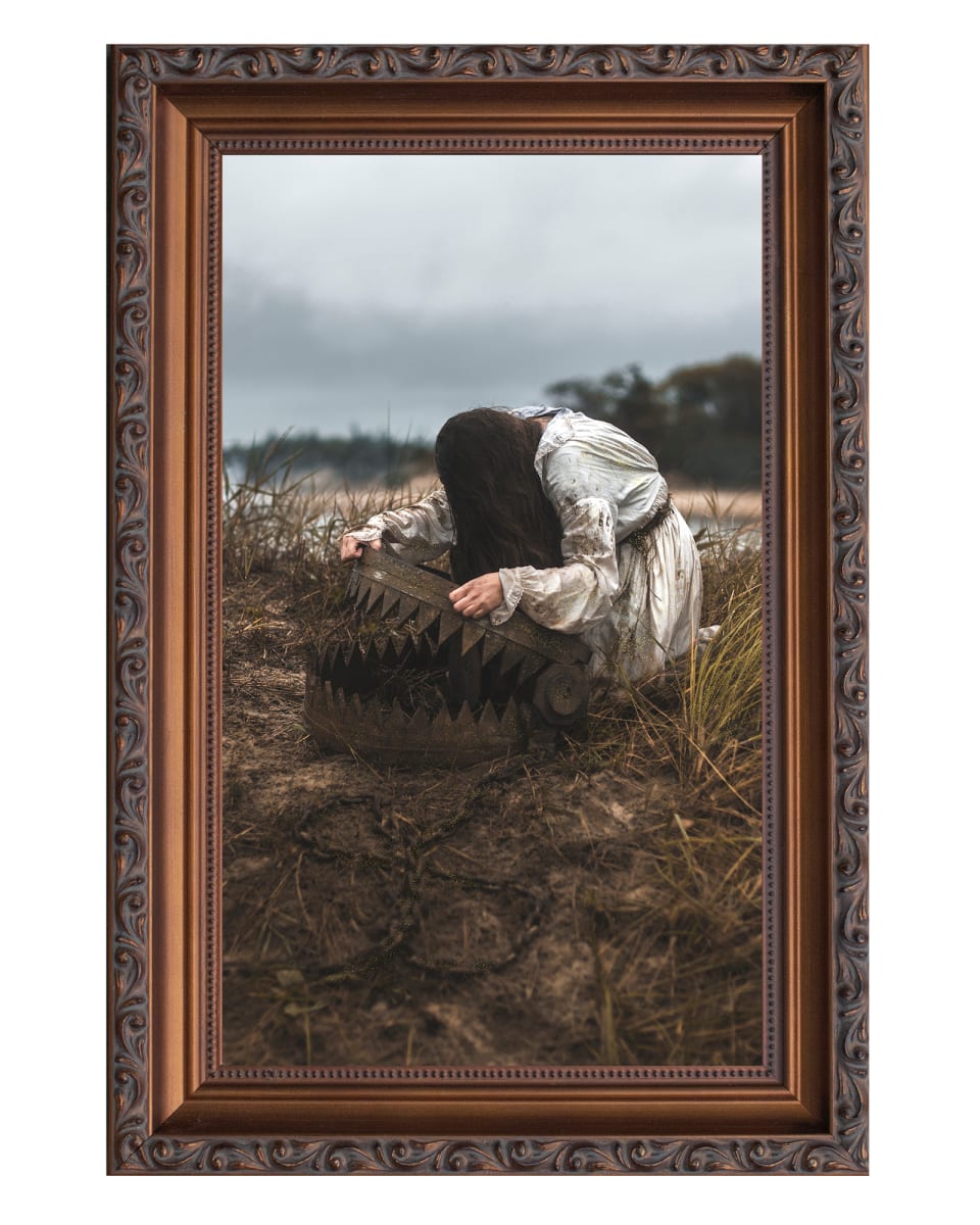 VIII - Strength - Major Arcana - 24kt Gold Leaf Embellished by Nicolas Bruno, Image 1.