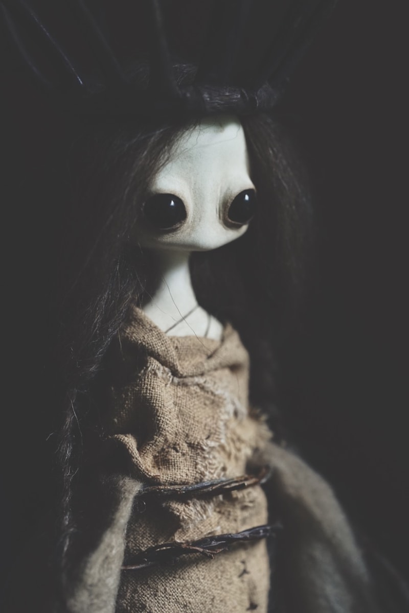 Queen of Wands by Mahlimae 
